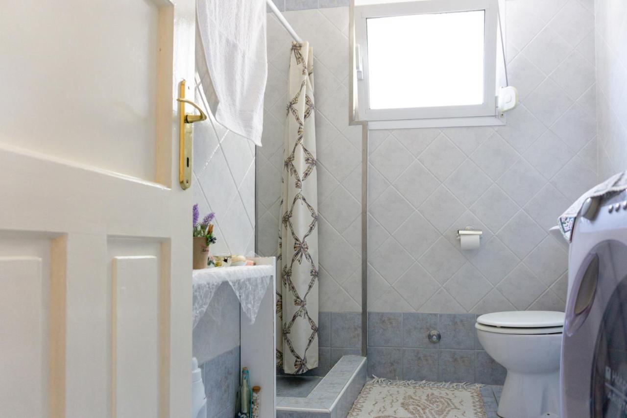 Irene Seafront Apartment 네오이 에피바타이 외부 사진