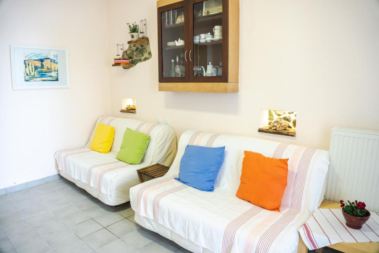 Irene Seafront Apartment 네오이 에피바타이 외부 사진