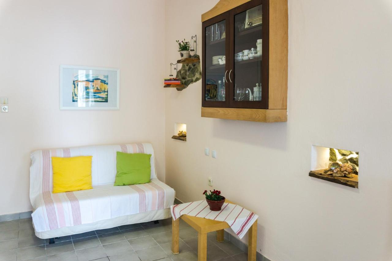Irene Seafront Apartment 네오이 에피바타이 외부 사진
